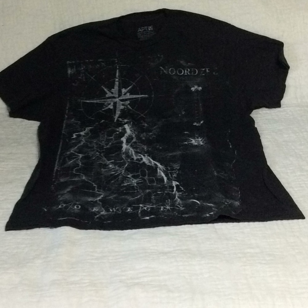 Apt. 9 gray t-shirt. Noorzee Noorwegen logo med.    M143